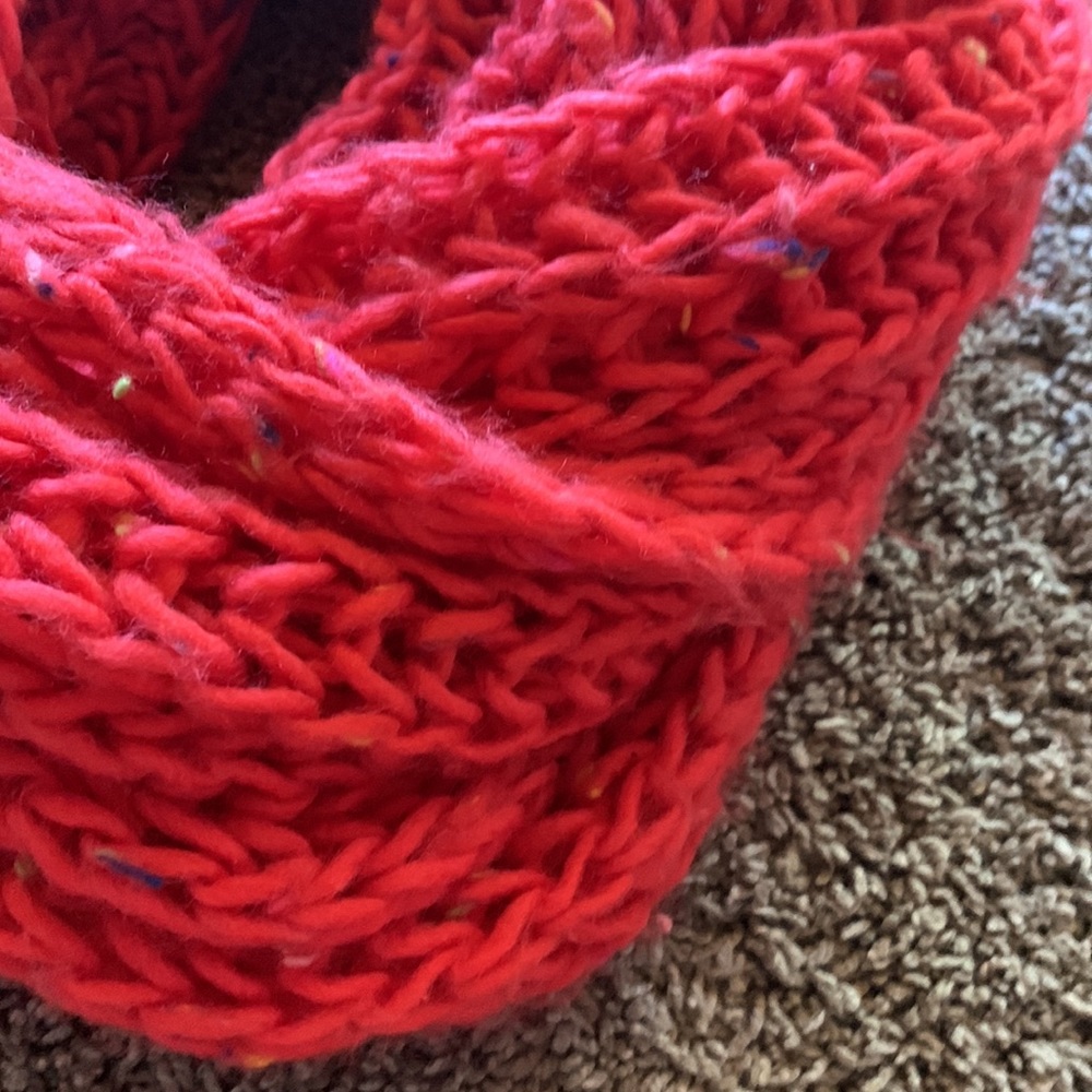 Infinity scarf - Picture 2 of 3